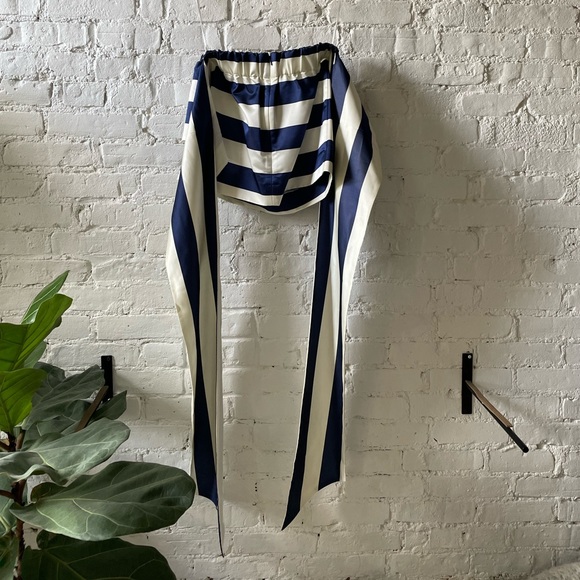 NWT J. Crew Satin/Silk Strapless Back Bow Tie Sash Blouse Size 2 - Picture 4 of 8